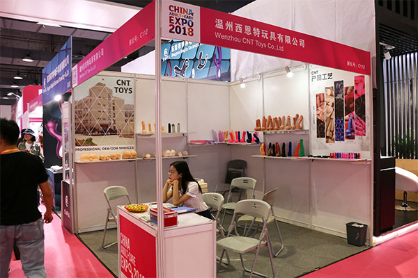 CNT on ollut Kiinassa Adult-care Expossa Shanghaissa