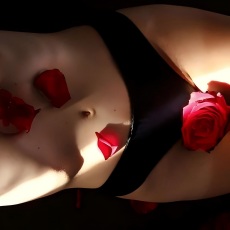 Period Sex 101: Opas nautintoon, mukavuuteen ja siivoamiseen